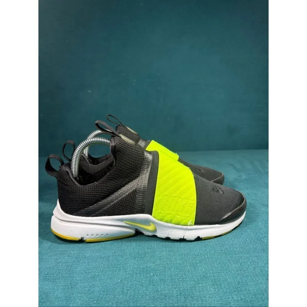 Nike Presto Extreme GS Black Volt Slip-On Running Shoes Size 6Y Women’s 7.5